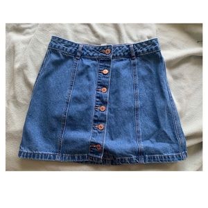 Cute trendy skirt 🦋